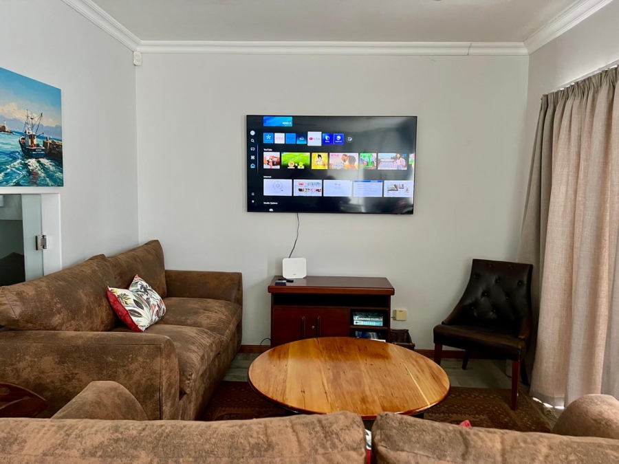 To Let 3 Bedroom Property for Rent in Fountains Estate Eastern Cape